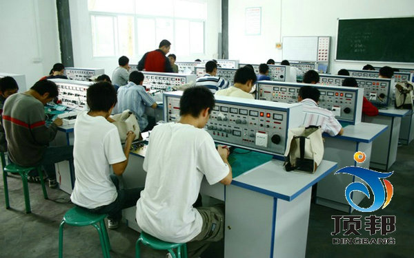 通用電工實驗室成套設備