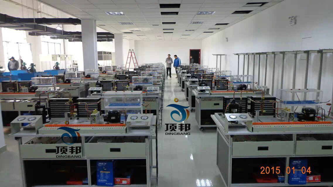 制冷制熱實訓(xùn)室