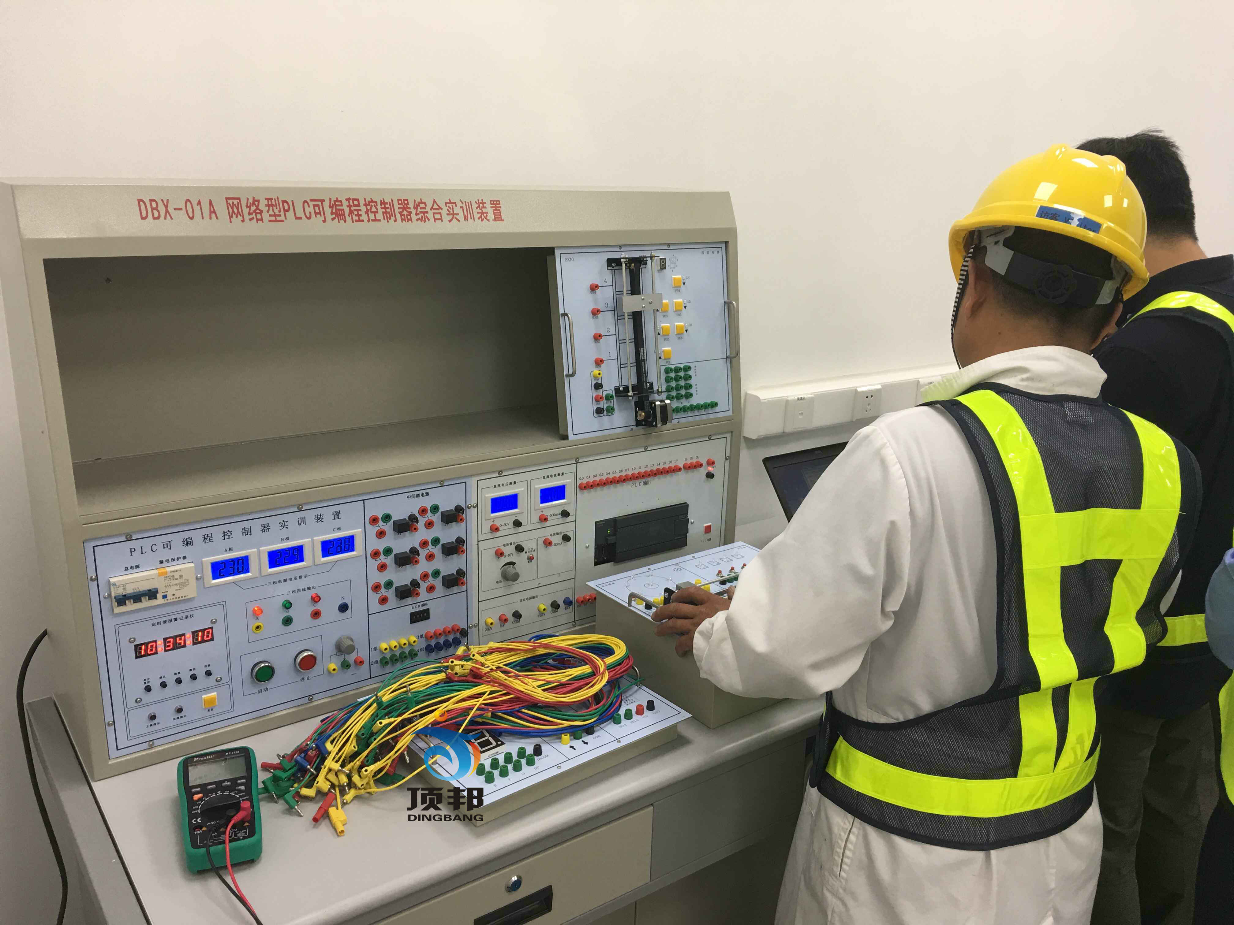 �W(w��ng)�j(lu��)��PLC�ɾ��̿������C�ό�Ӗ�b��(PLC+׃�l+늚�+�|����)