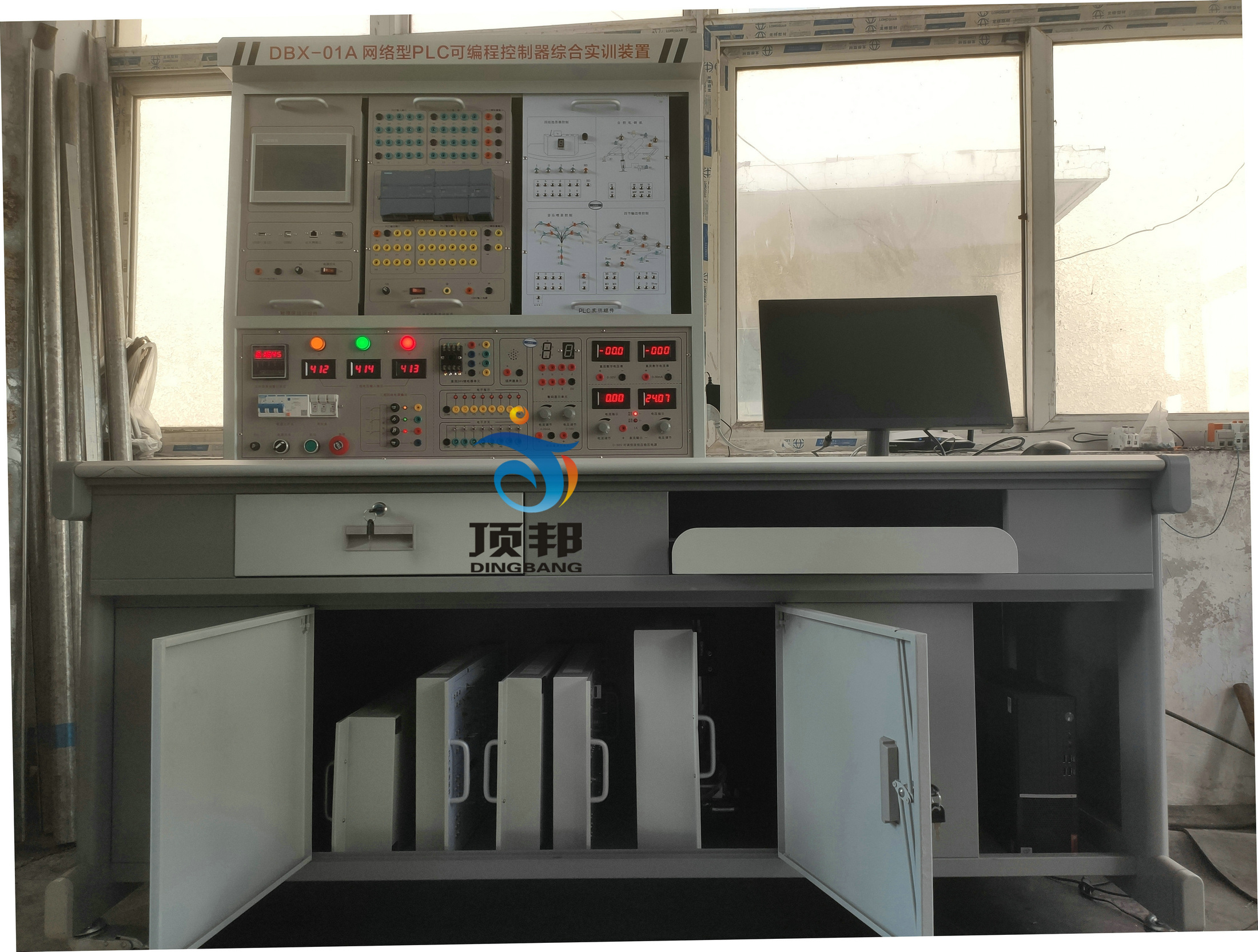 網(wǎng)絡(luò)型PLC可編程控制器綜合實(shí)訓(xùn)裝置
