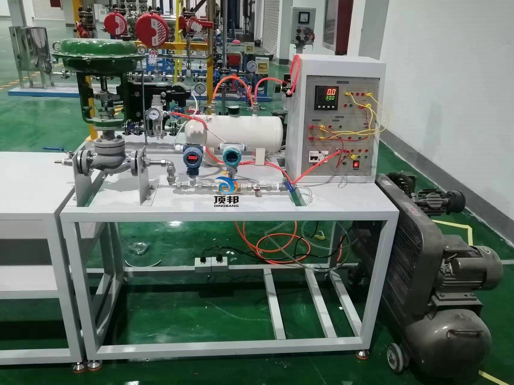 ����{(di��o)��(ji��)�y���b�{(di��o)У��Ӗ(x��n)�b��