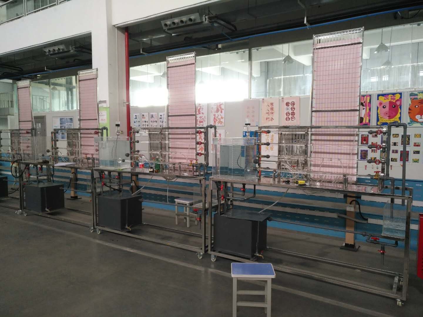 流體力學(xué)綜合實(shí)驗(yàn)裝置