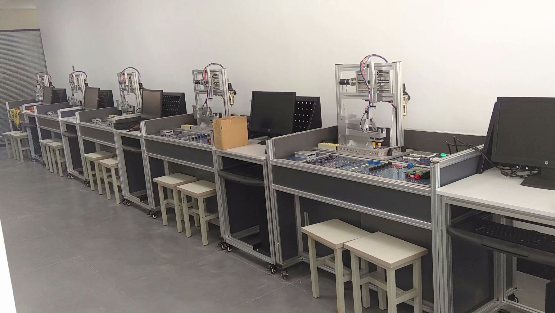 ��Ƭ�C���g(sh��)��(y��ng)�Ì�Ӗ(x��n)�����b��