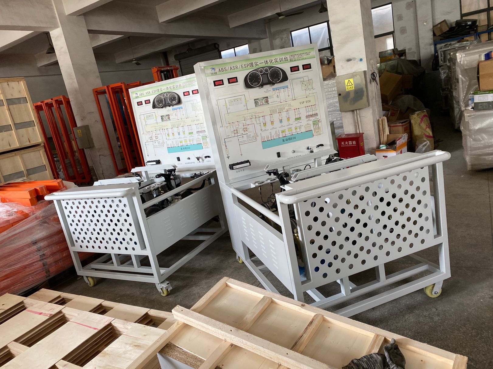 ABS/ASR/ESP�Ƅ�(d��ng)ϵ�y(t��ng)��(sh��)Ӗ(x��n)�_