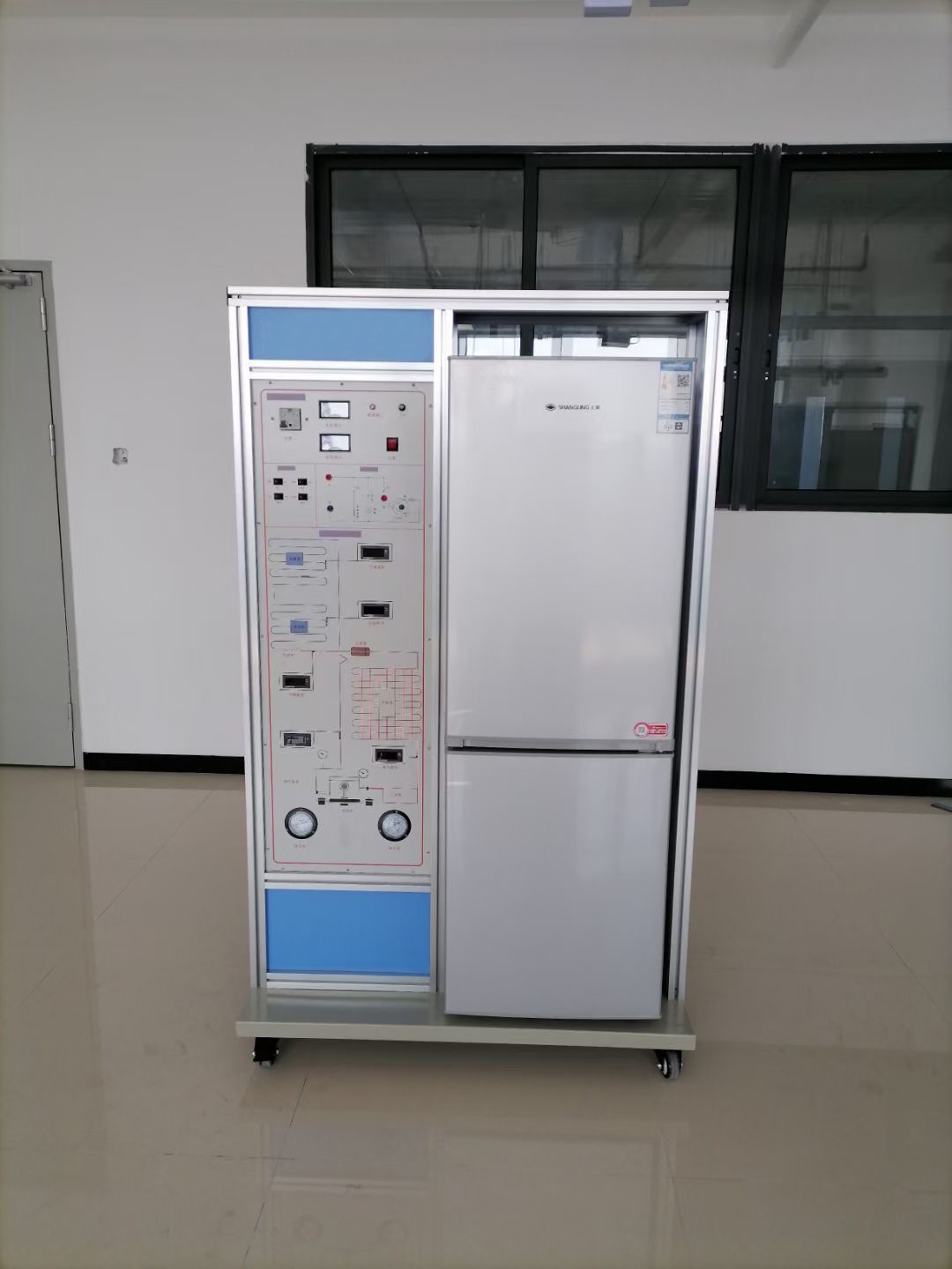 電冰箱制冷系統(tǒng)實訓(xùn)考核裝置