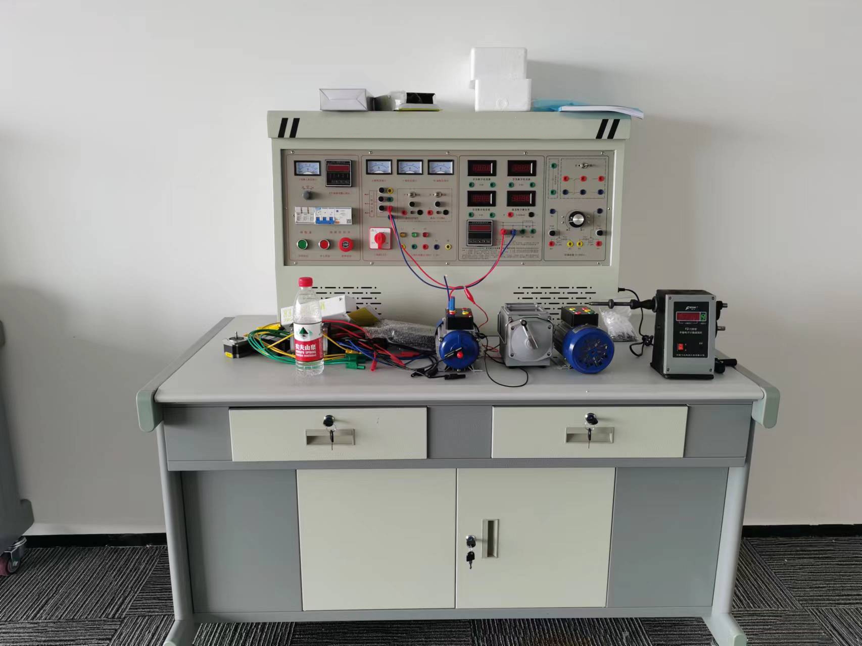 늙C�b�似�܌�Ӗ(x��n)�b��