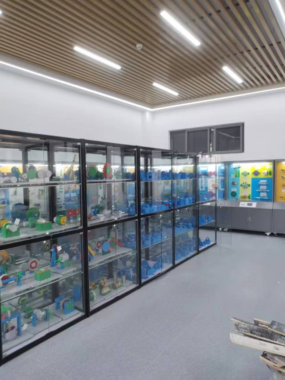 �C(j��)е�ƈD����ģ��