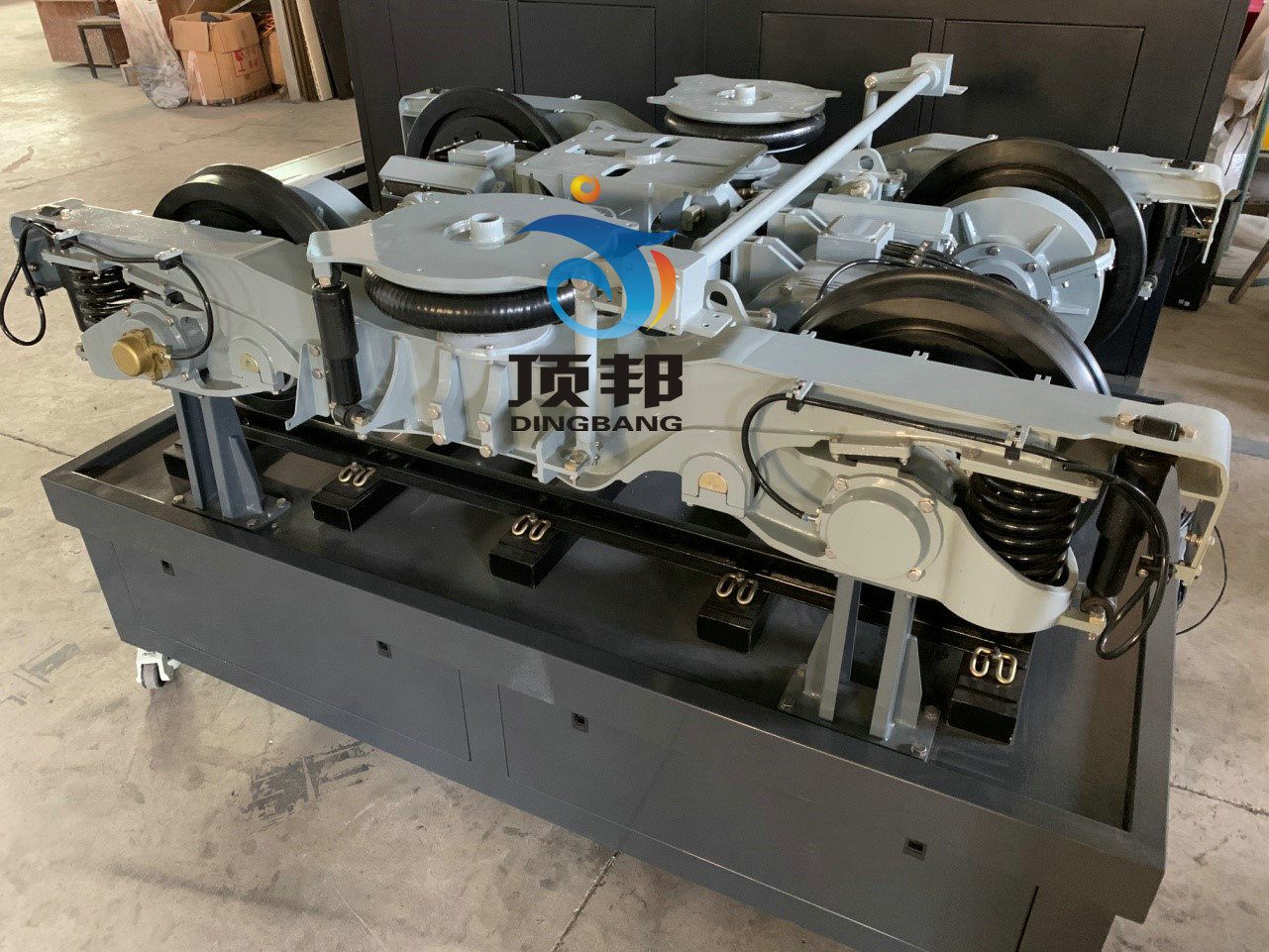 ����܉����ͨ܇�v�Y(ji��)��(g��u)��Ӗ(x��n)ģ���O(sh��)��