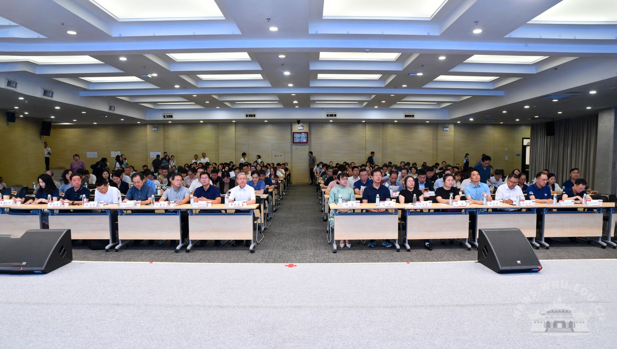 ����������(hu��)